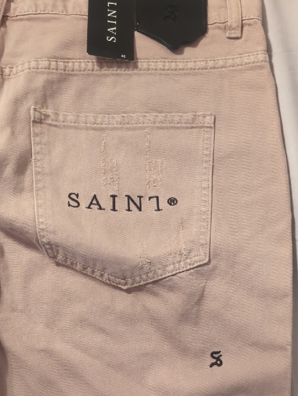 Saint Morta Shorts - Picture 4 of 8